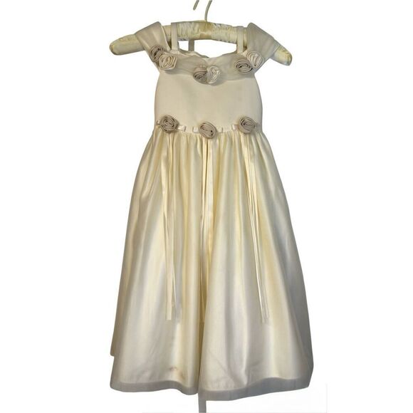 Cinderella Girls Sz. 5 Ivory 3D Roses Party/Wedding/Easter Dress - Picture 7 of 11